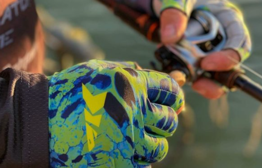 bowhunting gloves