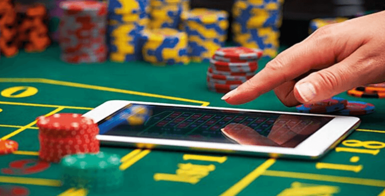 What are the expected iGaming trends for 2022?