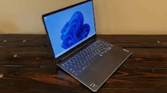 Lenovo Yoga 9i laptop for writers and bloggers